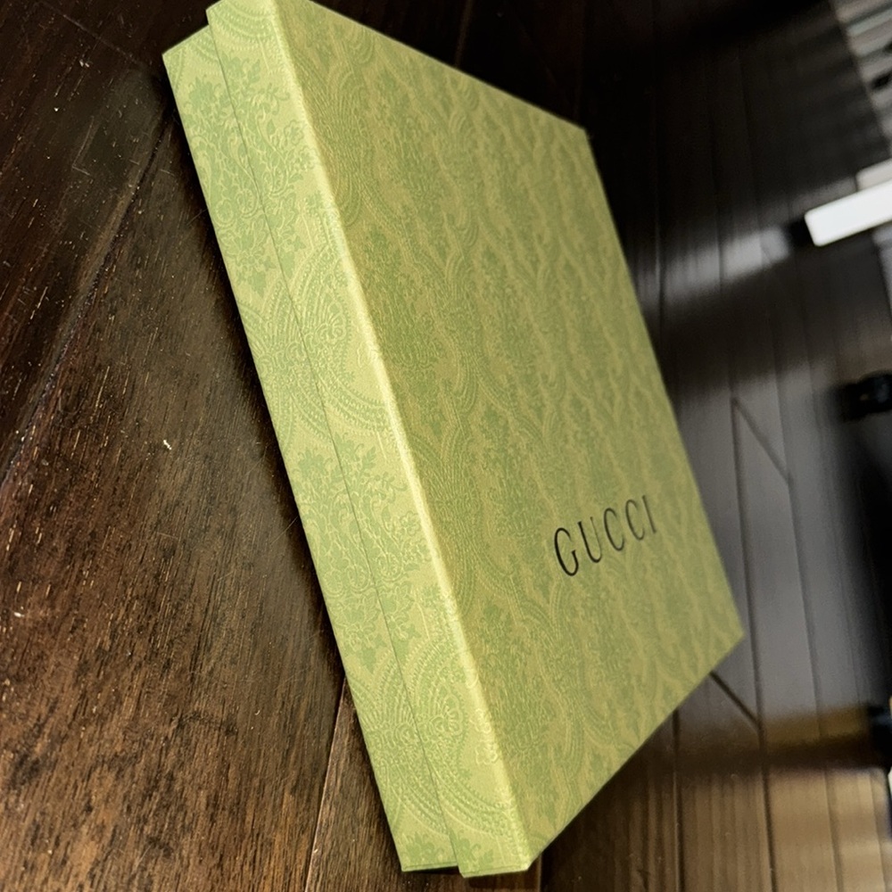 Gucci Green Patterned Gift Box - image 3